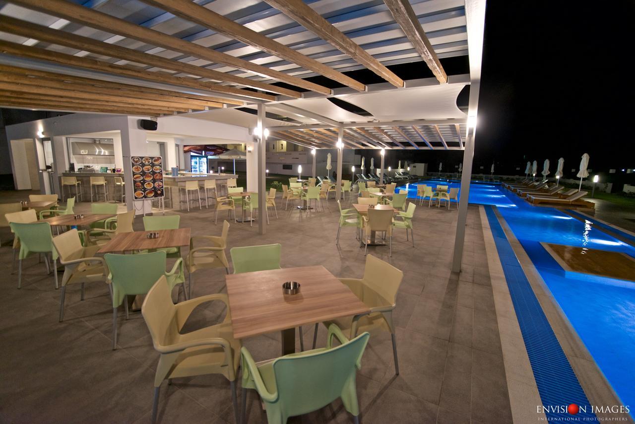 Frosini Hotel Lambi  Exterior foto